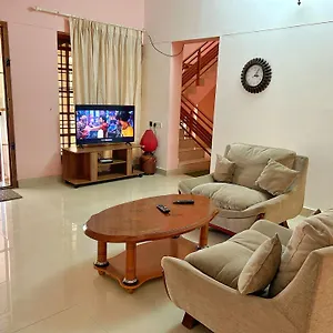  Villa La Casa Trivandrum 4 Bhk Ac Luxury At Centre, Just 5 Kms From Airport & 3 Kms To Trivandrum Railway Station